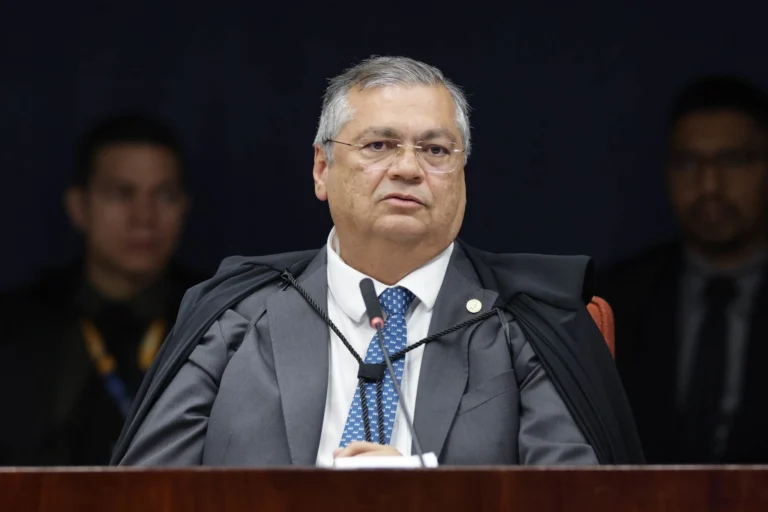 Dino volta a defender penas mais duras para corrupção de juízes