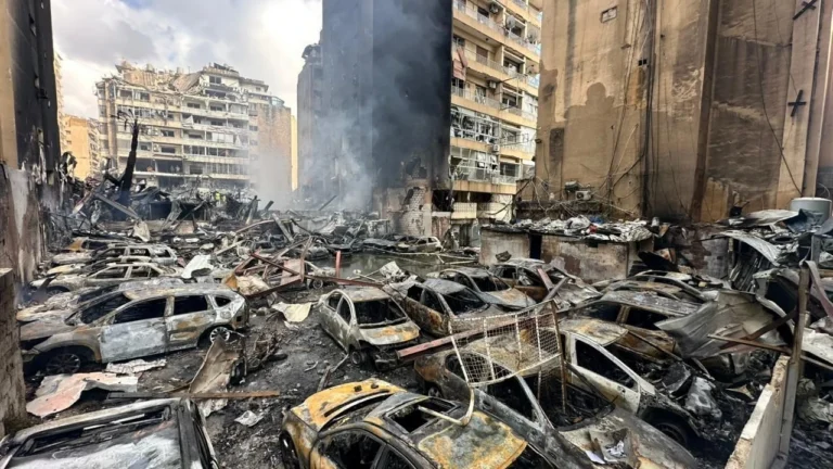 Passa de 300 o número de mortos no Líbano após ataques de Israel