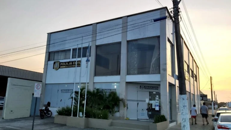 Pai é preso após sequestrar o próprio filho e agredir mãe da criança no ES