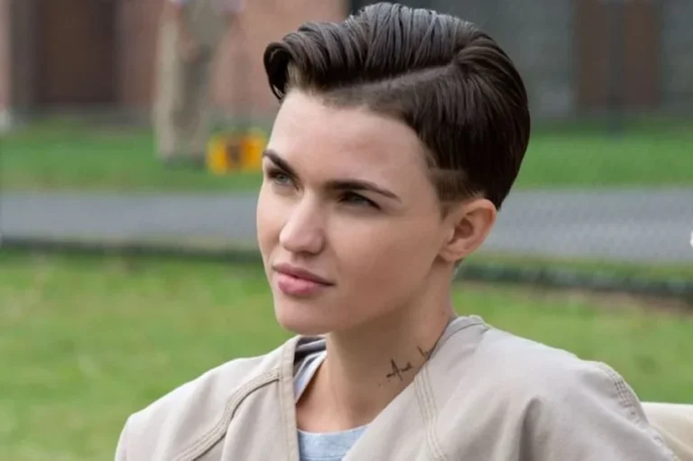 Quem é Ruby Rose, atriz que acusa Katy Perry de assédio sexual