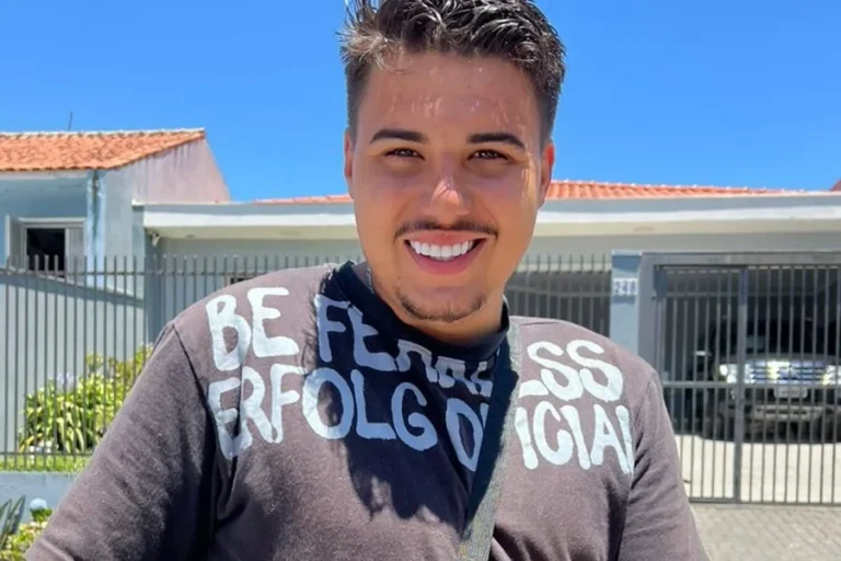 Ex-BBB Pedro Espíndola recebe alta de clínica psiquiátrica; saiba mais