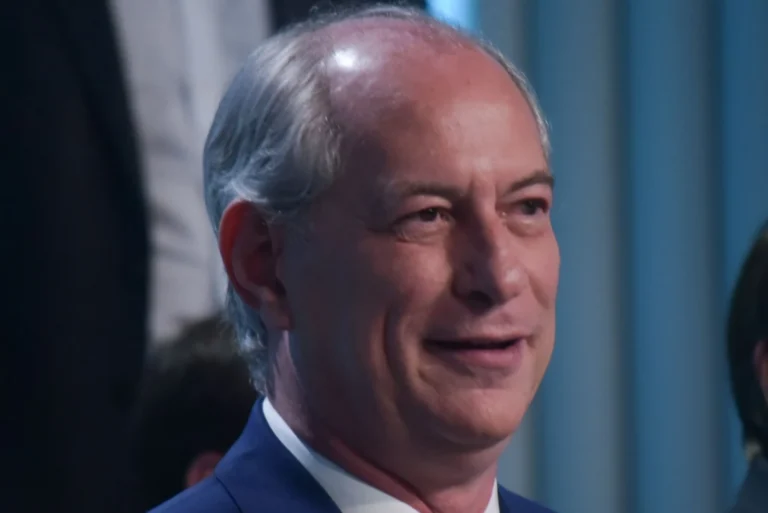 Ciro Gomes é condenado por violência política de gênero contra prefeita
