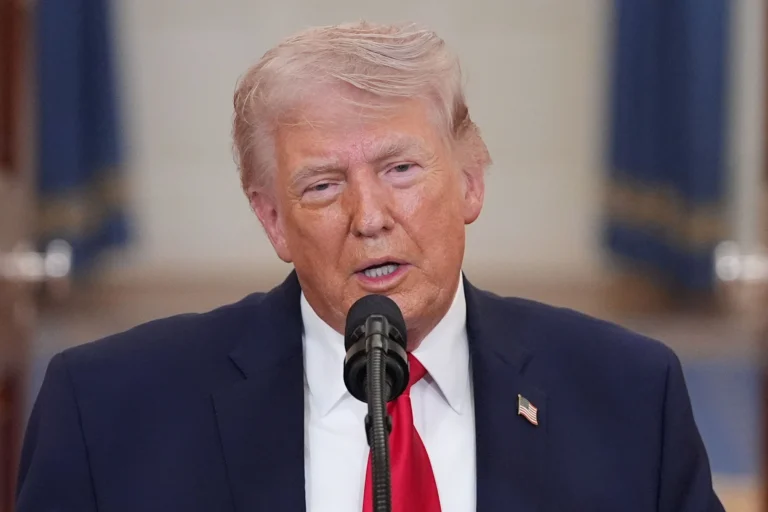 Trump diz que quer cessar-fogo mais longo na guerra entre Rússia e Ucrânia
