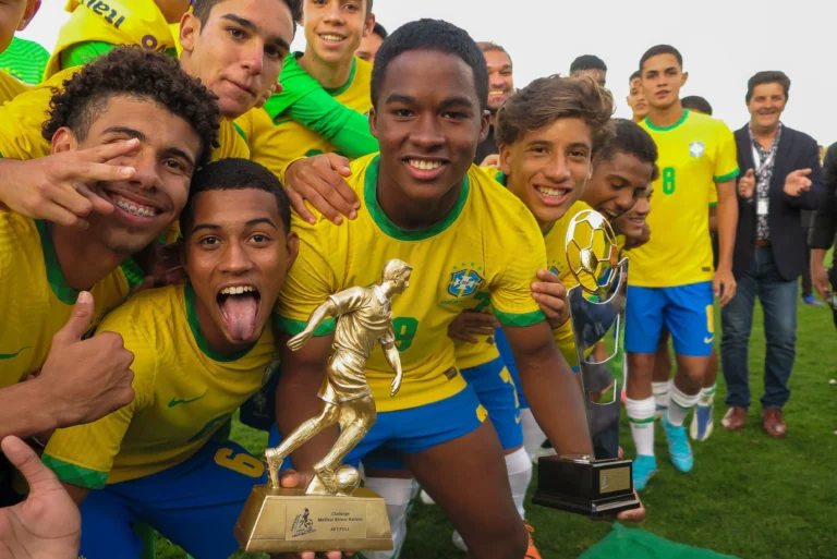Maioria dos convocados para a Copa passou pelas seleções de base do Brasil