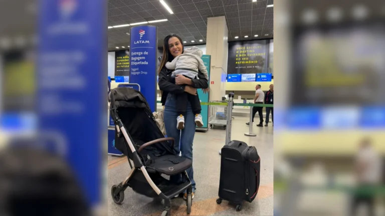 Passageira é retirada de voo da Latam por confusão com carrinho de bebê