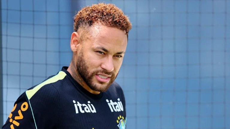 Copa do Mundo: Neymar busca “déjà vu” em possível reestreia contra Escócia
