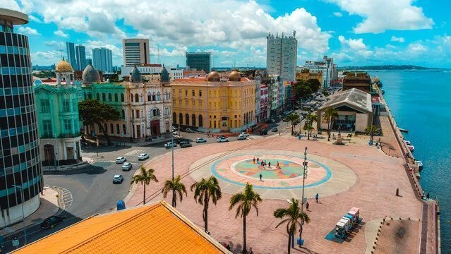 Recife terá semana marcada por chuvas moderadas e céu parcialmente nublado