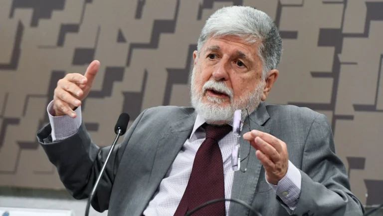 Amorim: concentração de poder sobre IA tem capacidade de minar democracias