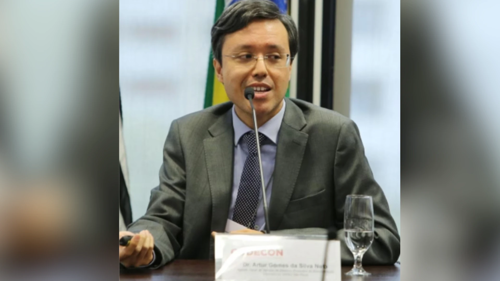 Ex-auditor preso responde por mais de 130 crimes e prejuízo bilionário
