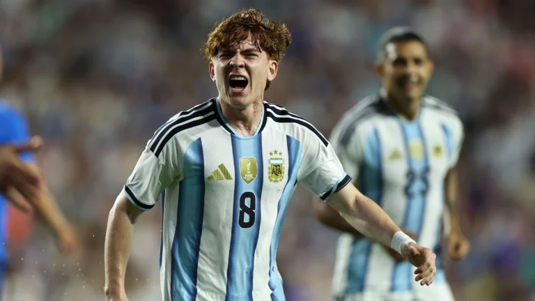 Após falha, dados de passaportes de jogadores da Argentina vazam