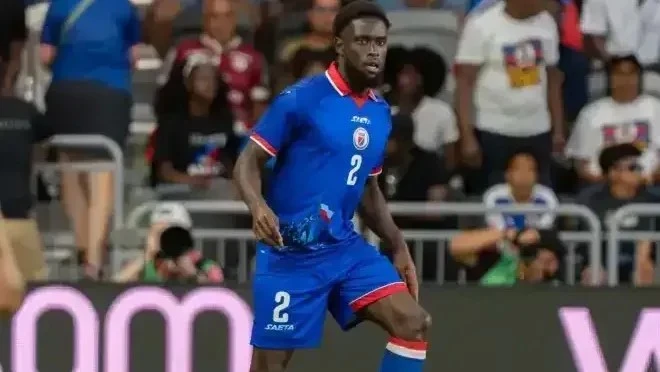 Fifa pede ajuste em camisa do Haiti por possível mensagem política; entenda