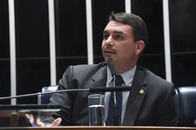 Acredito que Messias vai ser reprovado de novo no Senado, diz Flávio