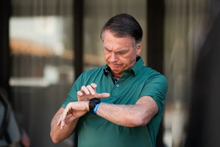Prazo da prisão domiciliar de Bolsonaro entra na reta final