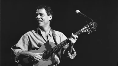 Chico Buarque faz 82 anos; relembre destaques da carreira do artista