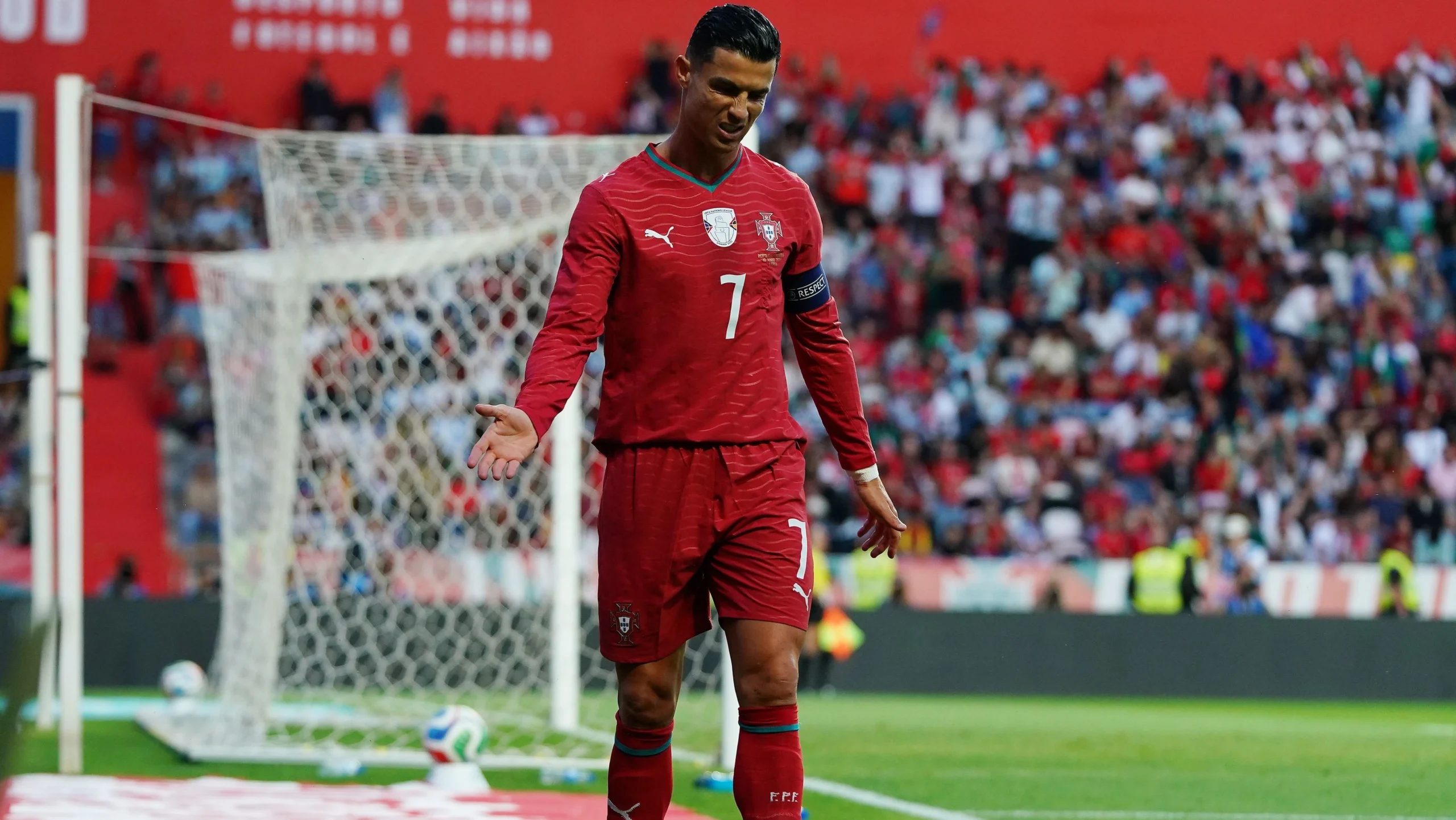 Cristiano Ronaldo gera desconfiança na imprensa após jogo contra a Nigéria