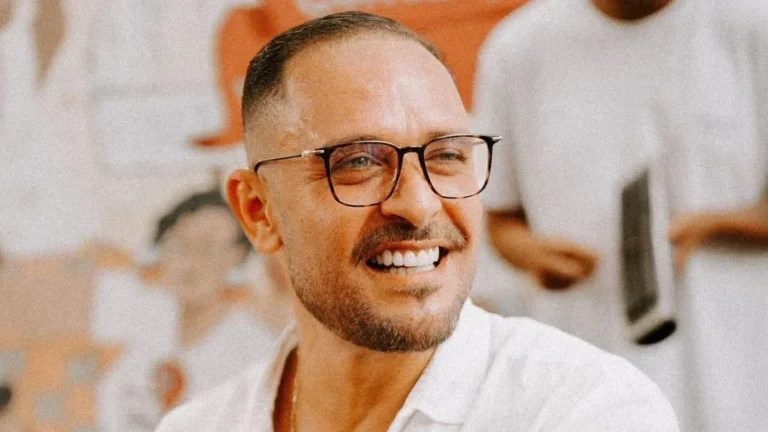 Diogo Nogueira cancela shows após problemas de saúde; entenda