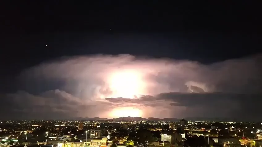Curitiba deve ter semana com baixas temperaturas e chuva