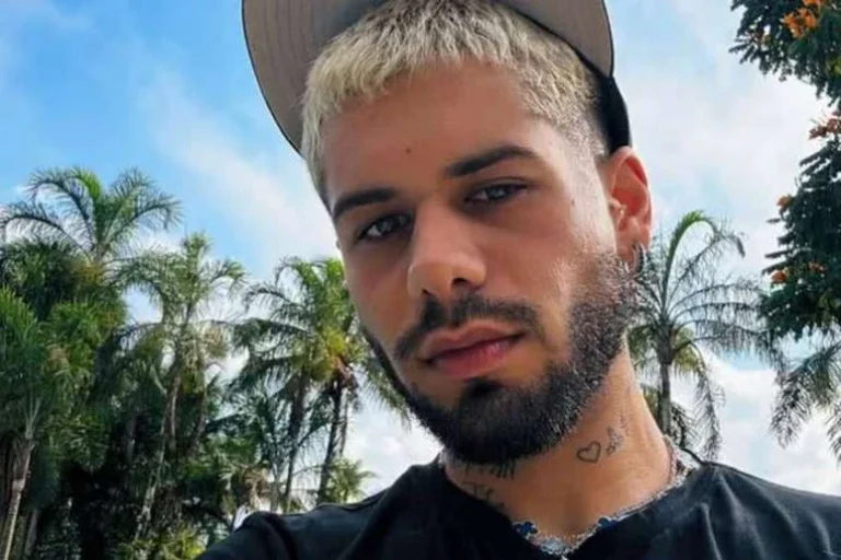 Zé Felipe ofende Vini Jr mas se arrepende e apaga vídeos