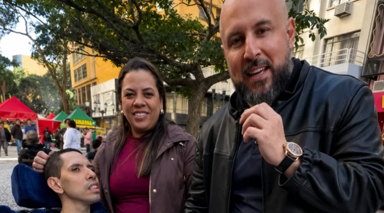 “Minha maior dor é não poder fazer ele andar”: o relato de uma mãe que emociona o Brasil