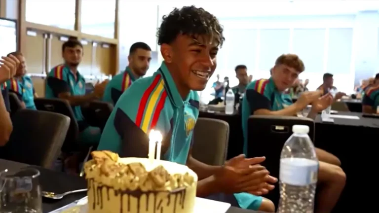 Lamine Yamal completa 19 anos na véspera de Espanha x França