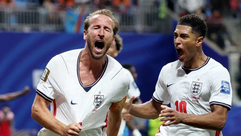 Inglaterra desafia México e altitude por vaga nas quartas da Copa