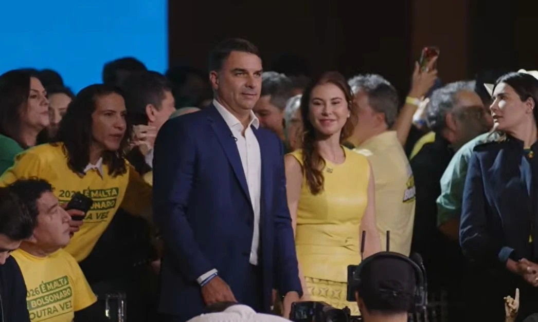 PL apresenta vídeo de IA com mensagem de Jair Bolsonaro em convenção