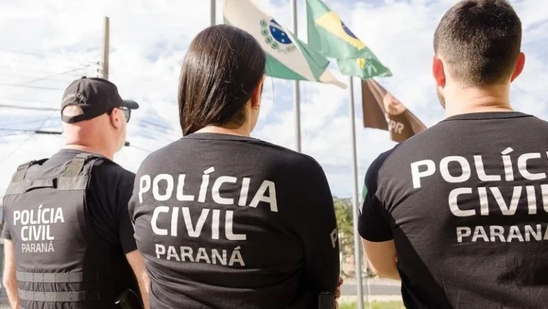 Filho descobre plano da mãe para matar mulher e alerta polícia no Paraná