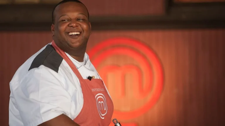 “Recomeço”, diz vice-campeão do “Masterchef” sobre venda de doce em farol