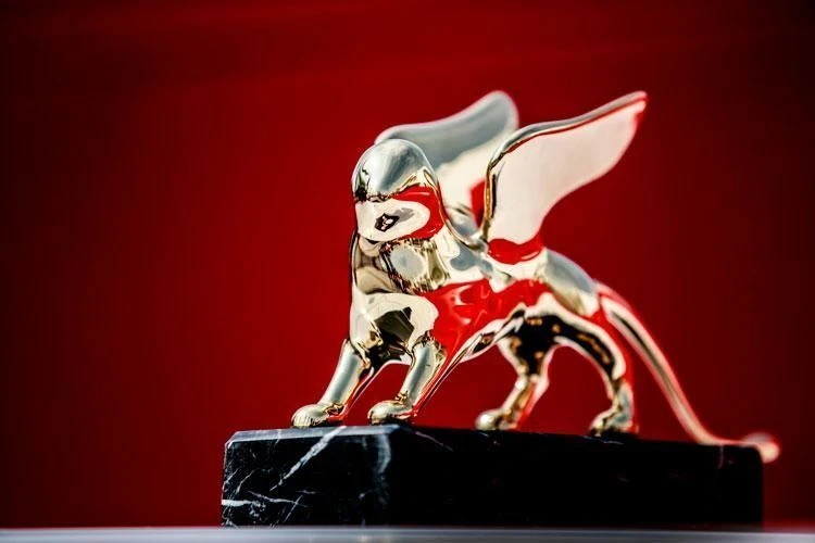 Coprodução brasileira concorre à categoria principal no Festival de Veneza