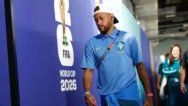 Em silêncio após a Copa do Mundo, Neymar publica foto rumo a Las Vegas