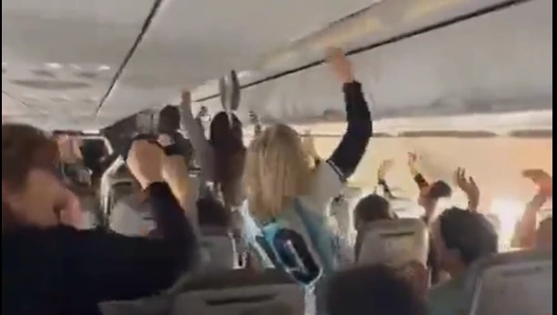 Piloto anuncia virada contra Egito durante voo e enloquece argentinos; veja