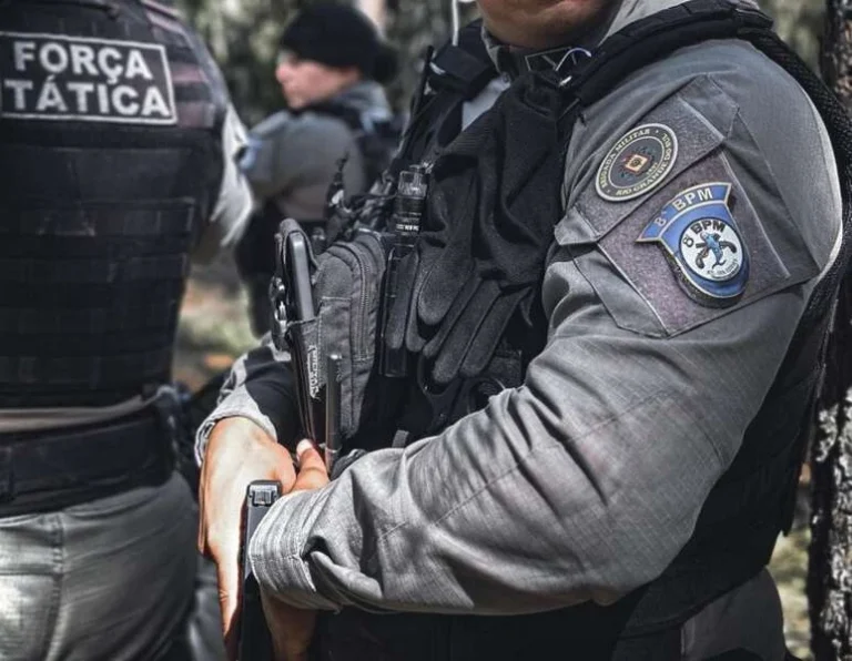 Adolescente é apreendido após dispersar substância tóxica em sala de aula no litoral norte
