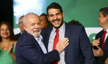 Lula avalia adiar indicação de Messias para futura vaga no STF