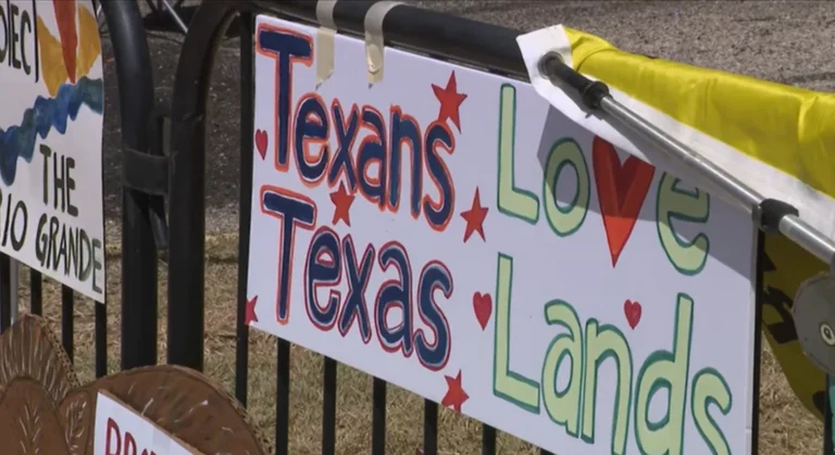 O que sabemos sobre plano controverso contra imigração no Texas