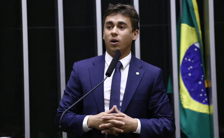 Nikolas diz que PL escolheu Roscoe após esperar Cleitinho “até o limite”