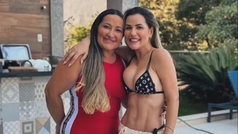 Deolane Bezerra escreve carta da prisão e faz desabafo sobre a mãe: 'Estou bem aqui'