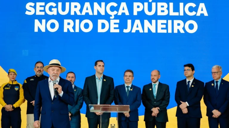 No Rio, Lula reforça defesa da PEC da Segurança e atuação policial