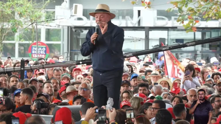Lula: “Quero ganhar pra manter Bolsonaro na cadeia”