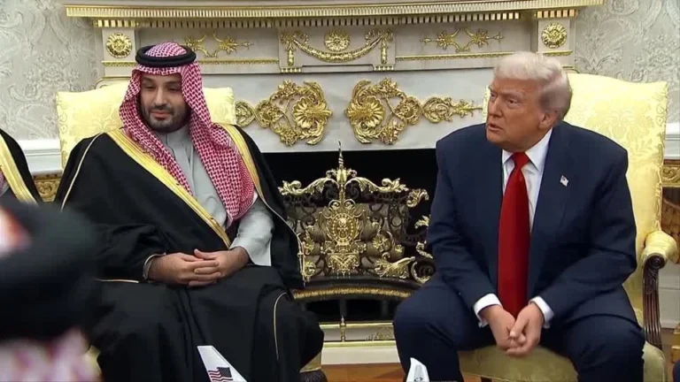 Príncipe saudita pede ajuda militar dos EUA contra os Houthis