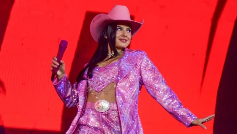 Ana Castela se irrita com vidente e dispara: “Tomando medidas cabíveis”