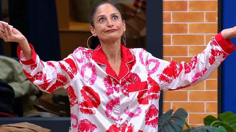 'A Fazenda 18': Ariela provoca caos ao causar punição grave: 'Eu tô jogando'