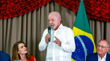 Governo Lula pedirá direito de resposta por reportagem com áudio de Vorcaro