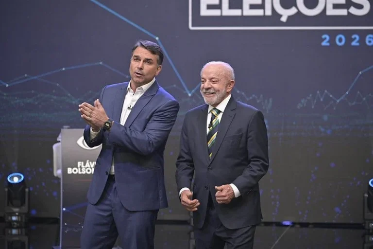 Os 7 embates entre Flávio e Lula que marcaram o debate da Band