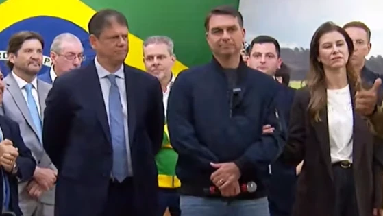 A pedido de Tarcísio, MDB articula na maioria dos estados para apoiar Flávi
