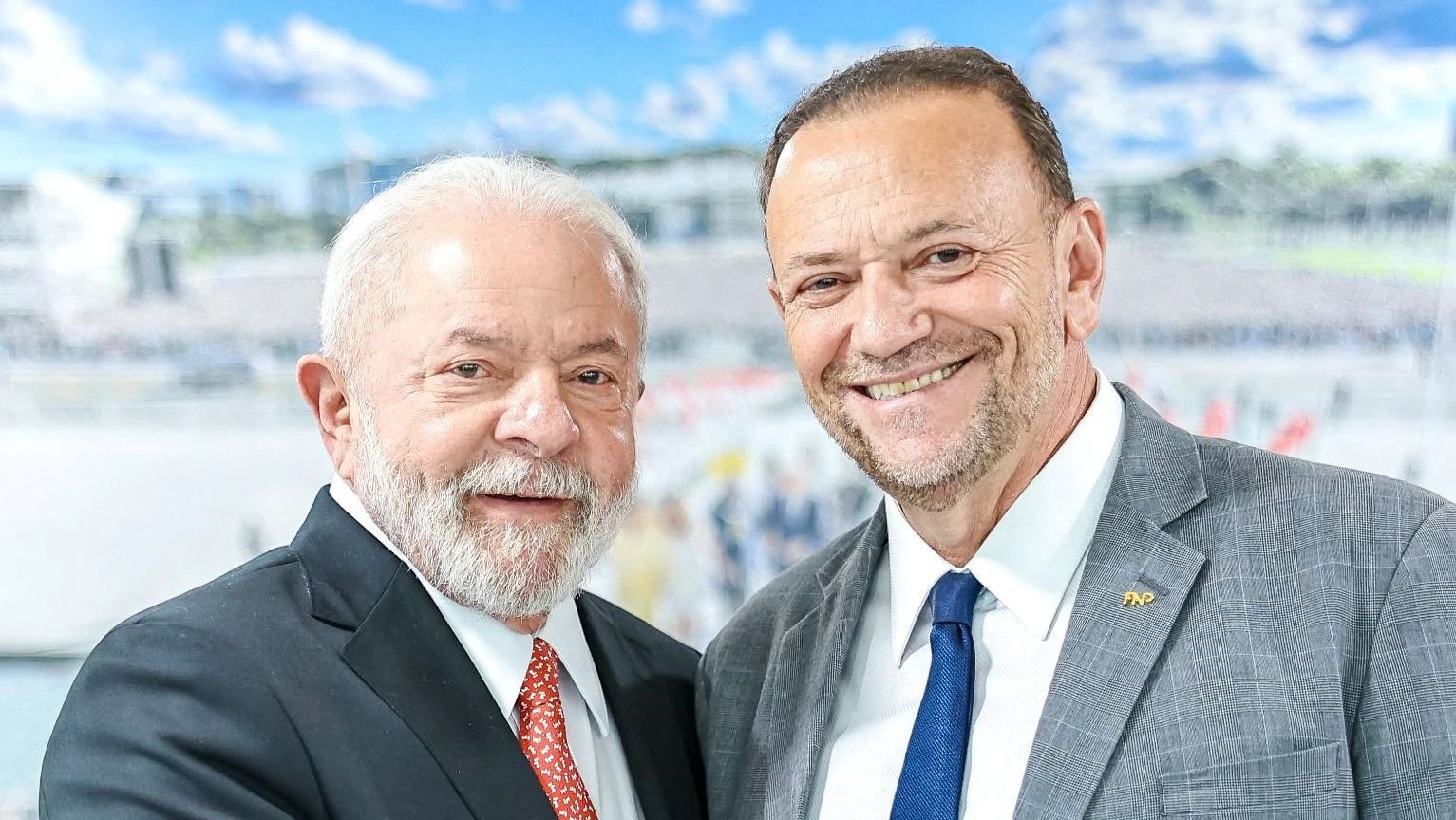 Lula agradece Edinho por reeleição: 