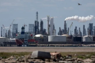 Preços do petróleo caem após Trump sinalizar interrupção de ataques ao Irã